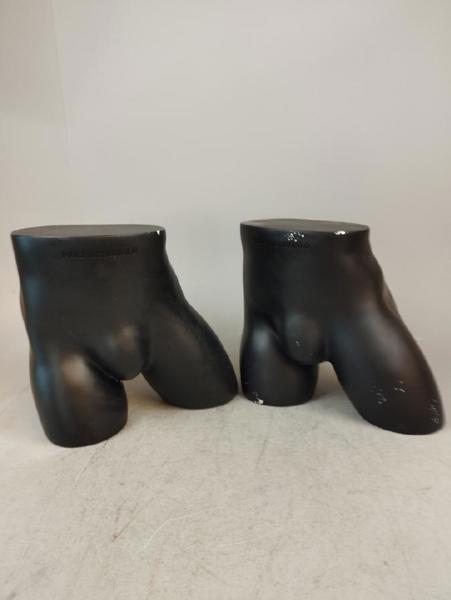 2 Torso för Herrunderkläder.