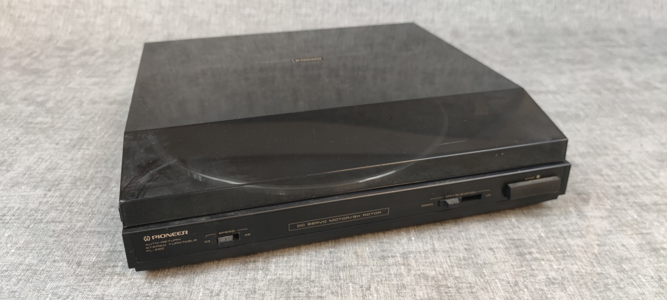 Skivspelare. Pioneer PL-Z-282.