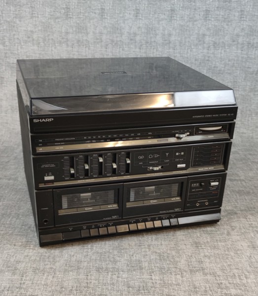 Stereo. Sharp.
