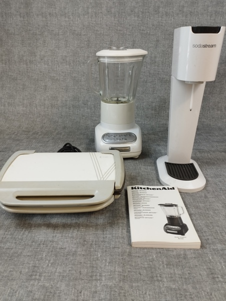 Hushållsmaskiner. Bl.a KitchenAid.