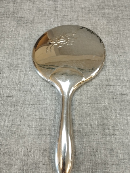 Diverse. Bl.a Edvard Hueck, Nysilver m.m.