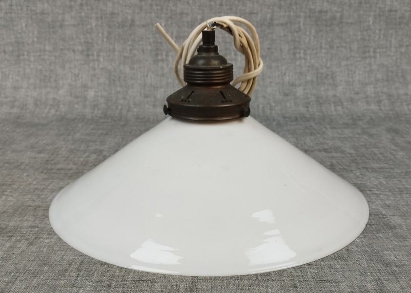 Äldre Skomakarlampa.