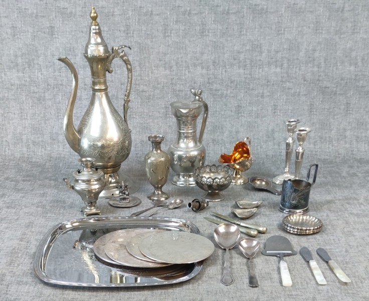 Diverse. Bl.a Nysilver.