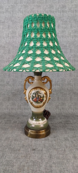 Bordslampa. Troligtvis Tysk.