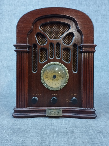 Radio. Classic, Samtida.