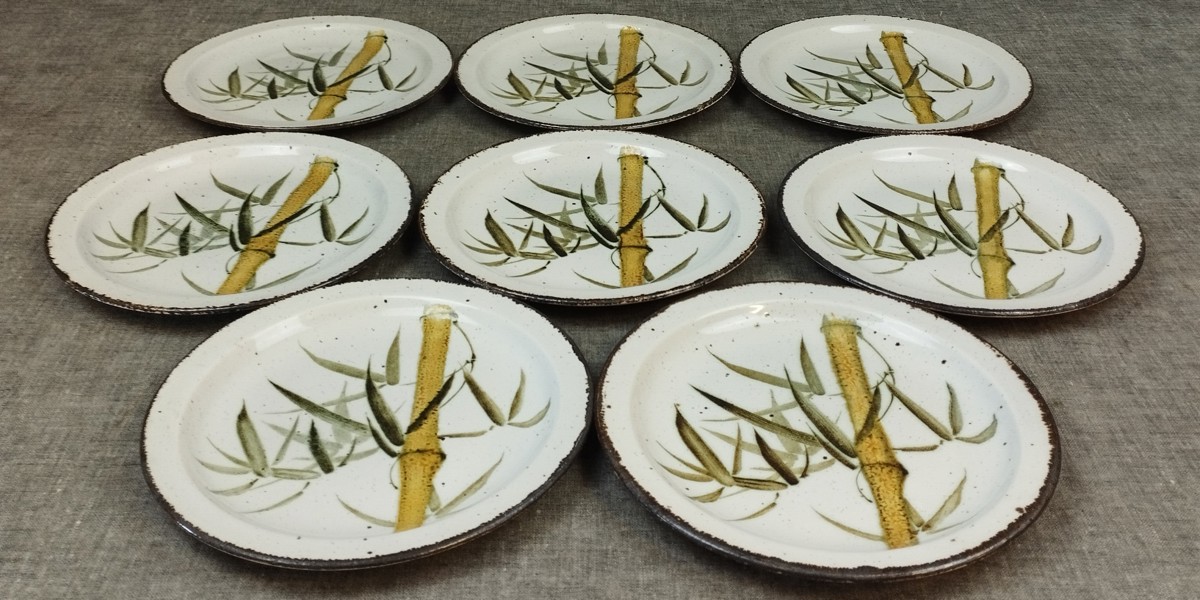 8 Flata tallrikar. "Midwinter". Wedgwood.