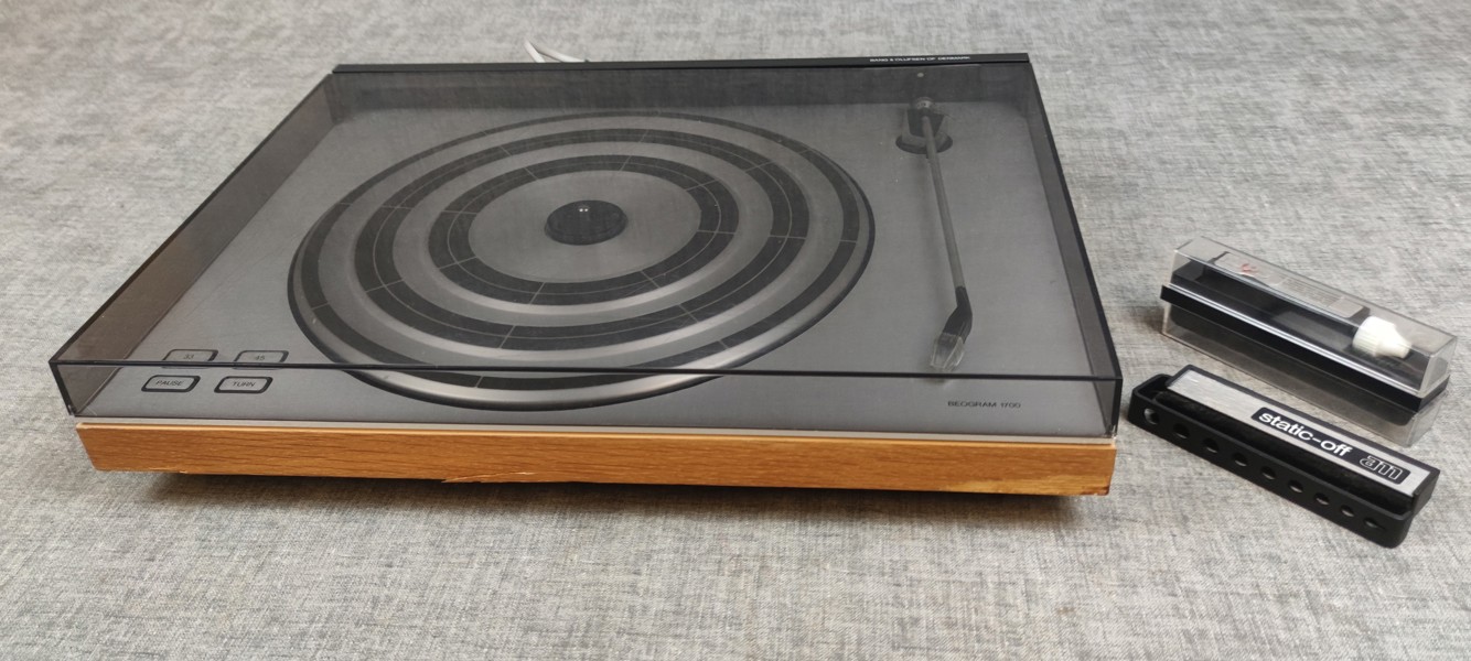 BANG & OLUFSEN. Skivspelare, Beogram 1700.