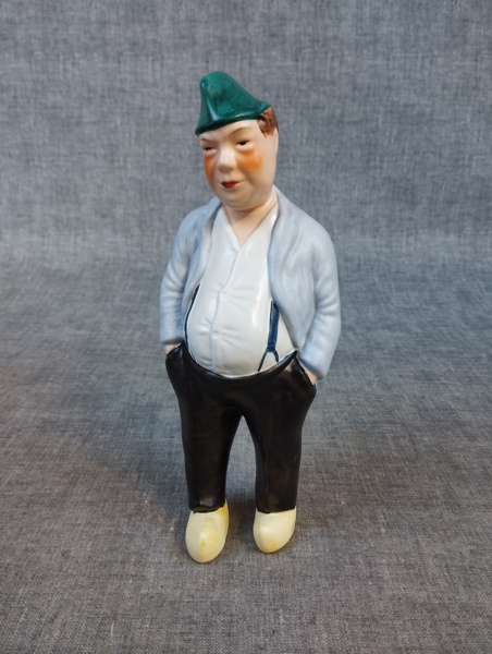 Figurin. "Edvard Persson". Goebel.