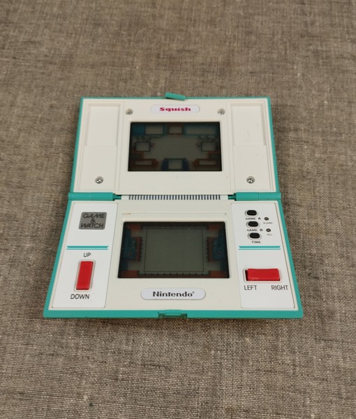 Game & Watch Nintendo "Squish".