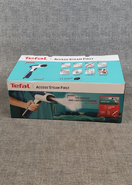 Tefal, Handhållen steamer med säkerhetsfunktion. Oanvänd.