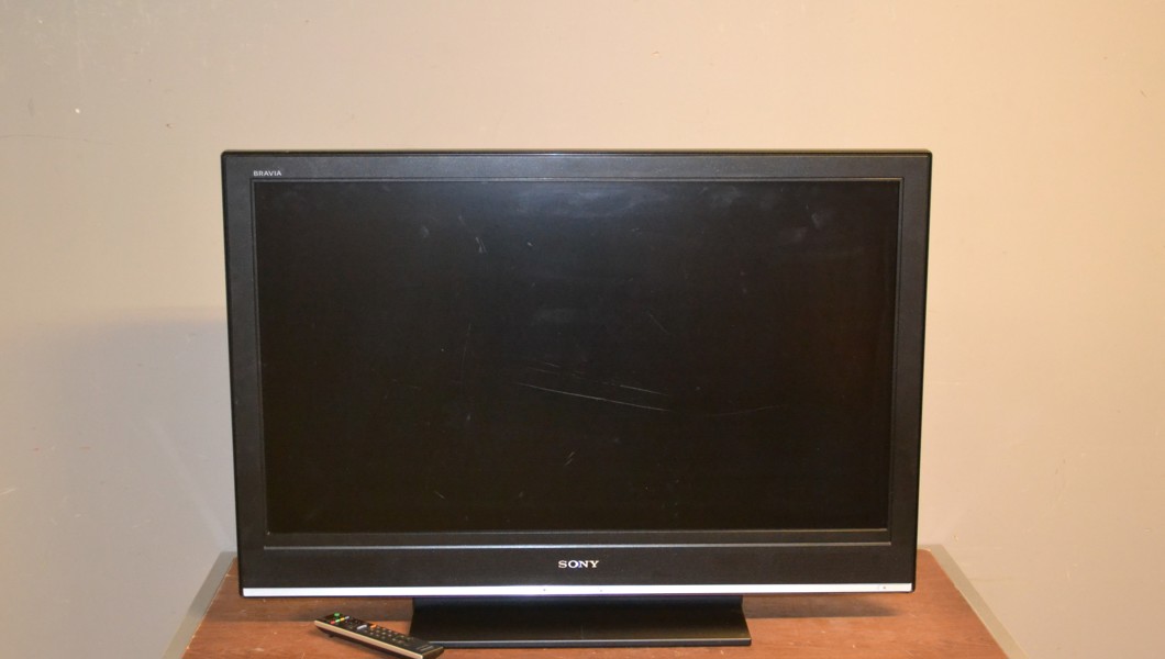 LCD-TV. SONY, 40 TUM.