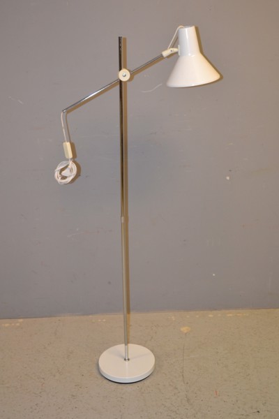 Golvlampa. IKEA, Typ G609.