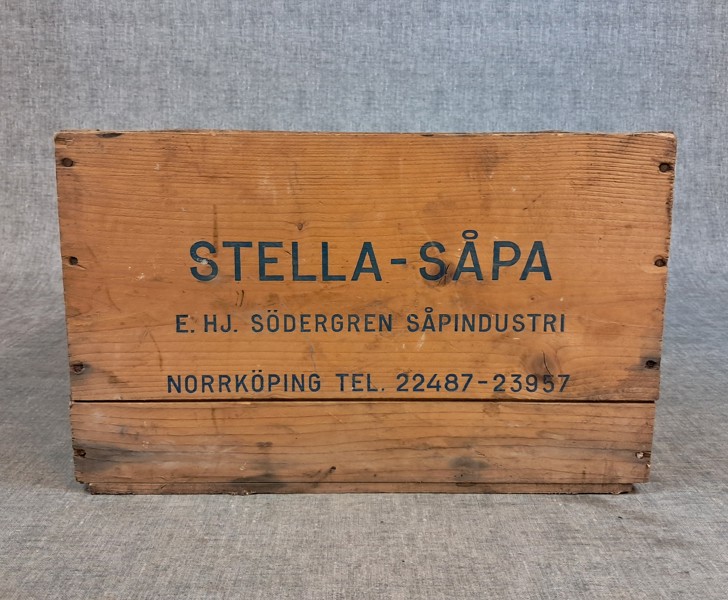 Trälåda. Stella-Såpa.