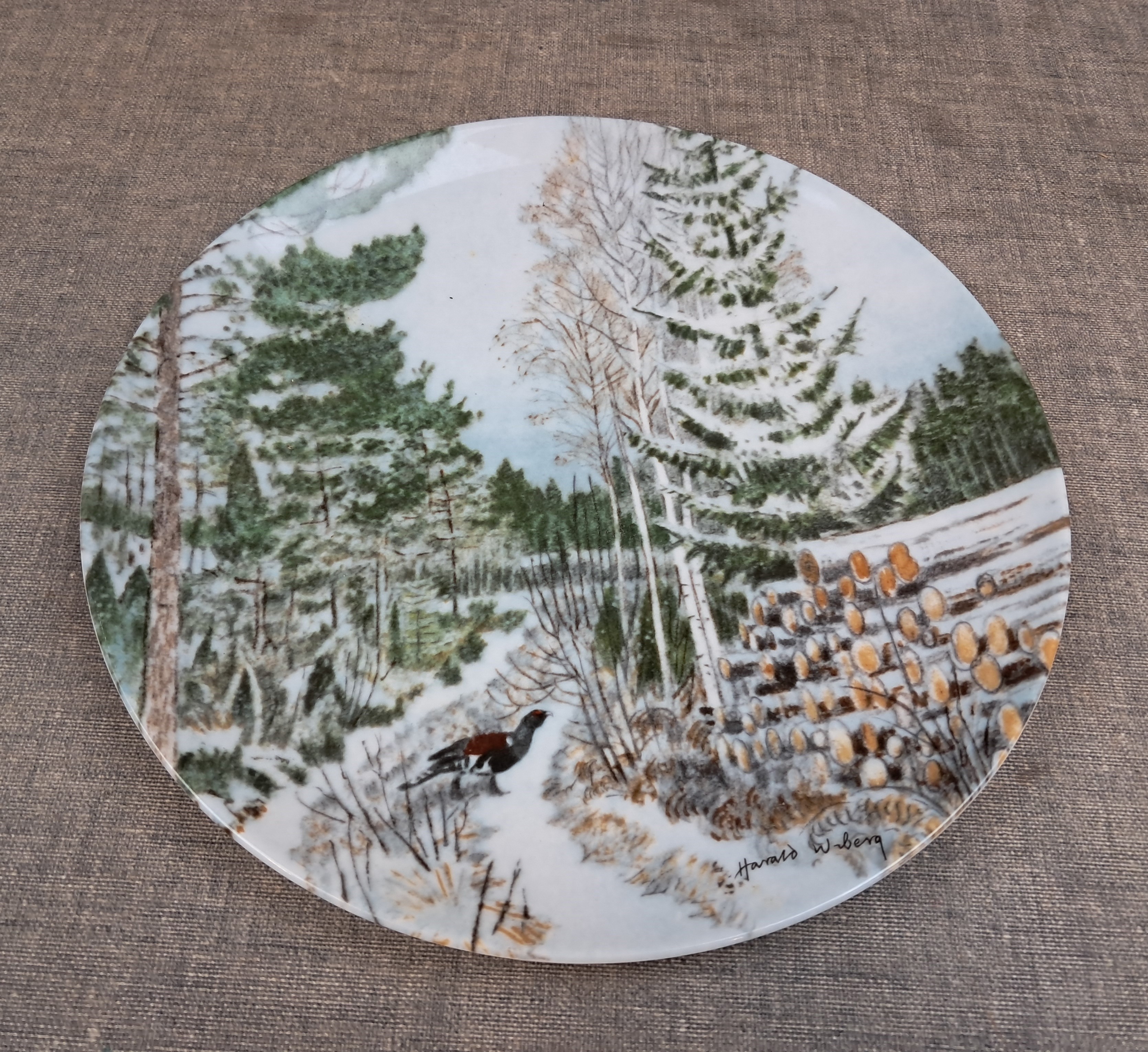 HARALD WIBERG. 6 Samlartallrikar, Guldkr… | Auktion.se