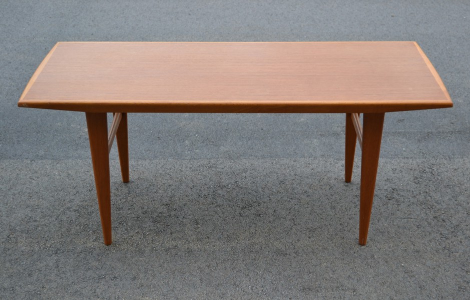 Soffbord. Teak, 1960-talet.