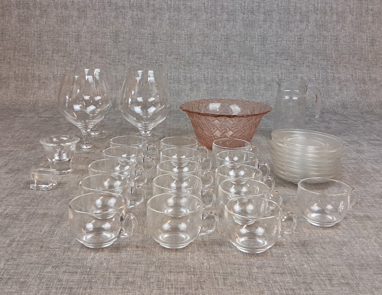 Diverse glas. Bl.a 4 Cognac kupor, Schott Zwiesel m.m.