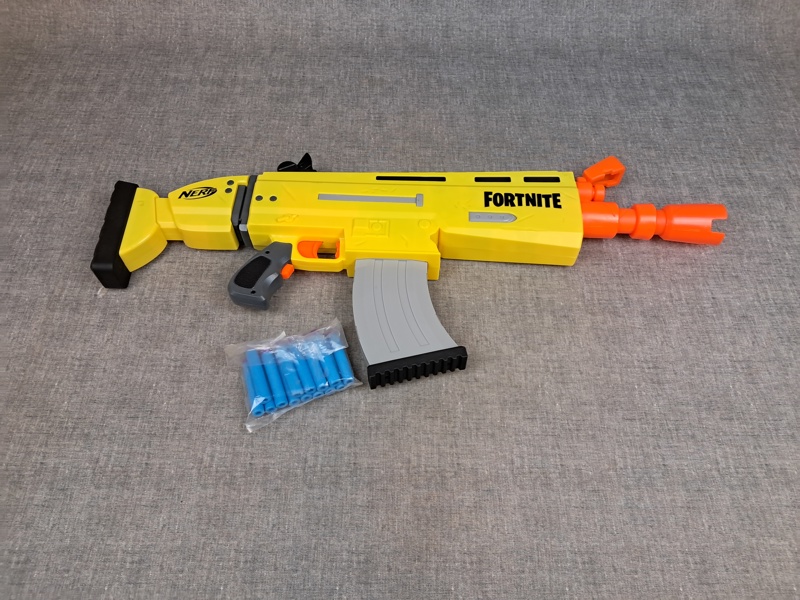 FORTNITE NERF BLASTER.