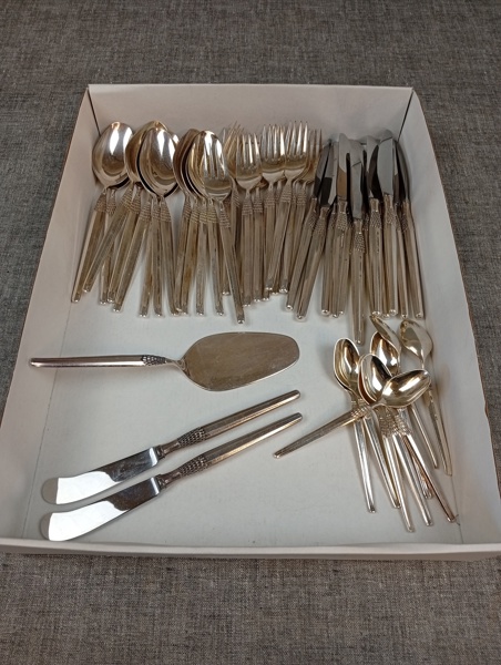 Bestick, "Cheri", Frigast, 48 delar. Nysilver, Danmark.