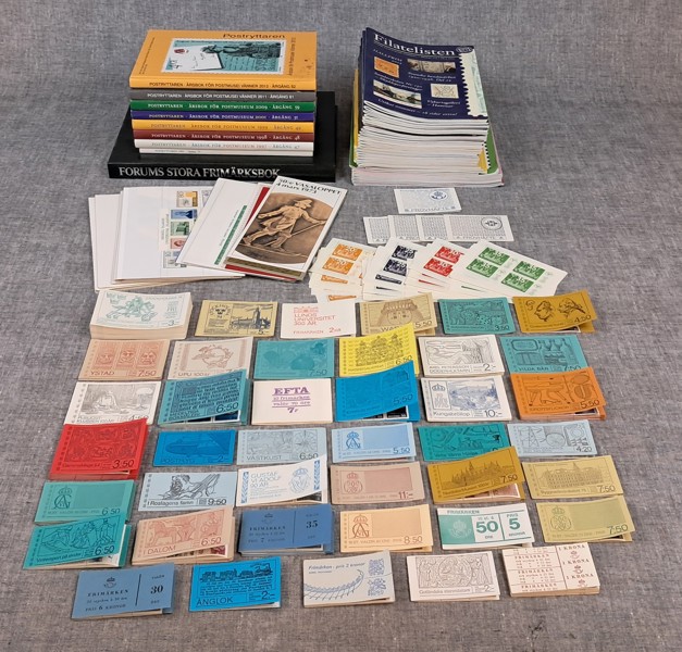 Postfriska frimärken, nominalvärde ca: 550kr & Postryttaren, filatelisten m.m.