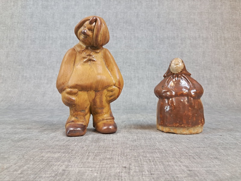 2 Figuriner. Stengods, Höganäs Keramik, Bl.a Wiggo Johansson.