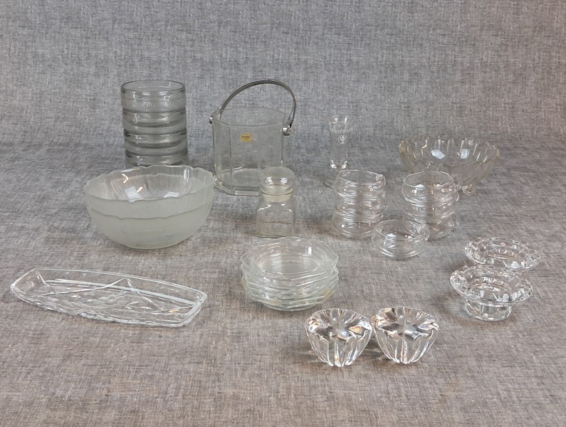 Diverse glas. Bl.a Orrefors, Arcoroc m.m.