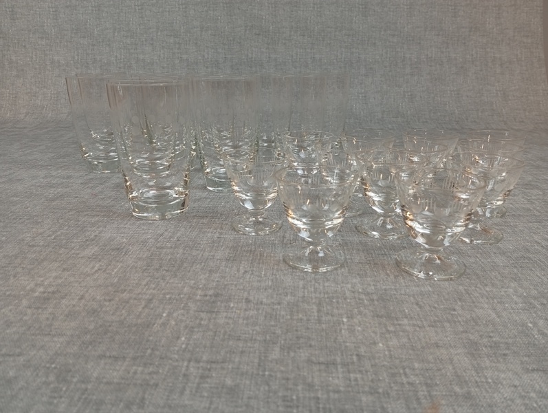 Glas. SEA Glasburk Kosta, 24 Delar 12+12.