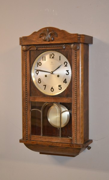 Väggur. Junghans.