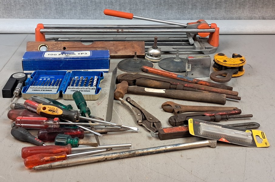 Diverse verktyg.