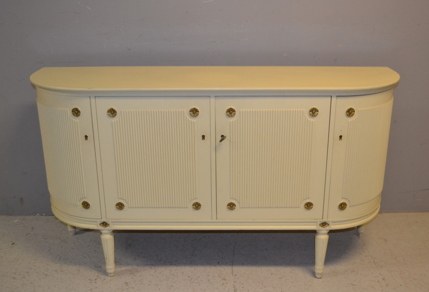 Sideboard. Gustaviansk stil, "Axet", 1900-talet.