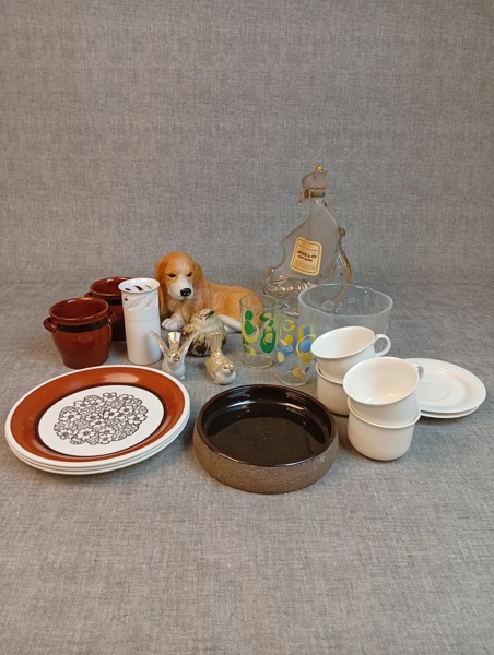 Diverse porslin, keramik & glas. Bl.a Arabia, Gefle, JIE, Kosta m.m.