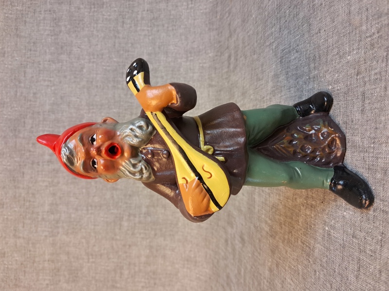 HEISSNER. Tomte med banjo.
