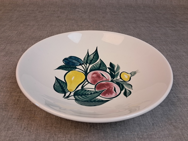 Skål, "Hedelmä", Arabia, Anja Juurikkala, 1950-talet.