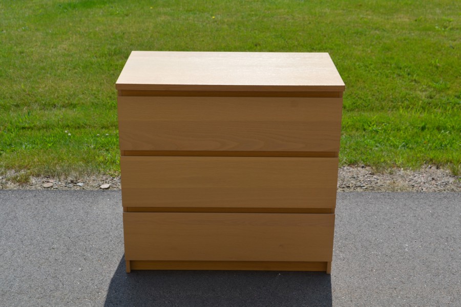 Byrå. "Malm", IKEA.