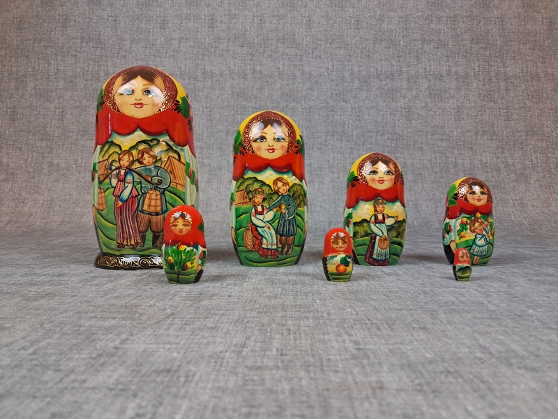 Ryska dockor. Babushka, 7 delar.