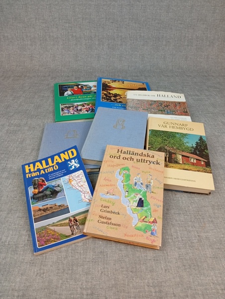 Diverse böcker om Halland.