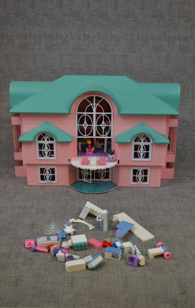 Leksakshus. Mega Blocks, typ Lego-stil.