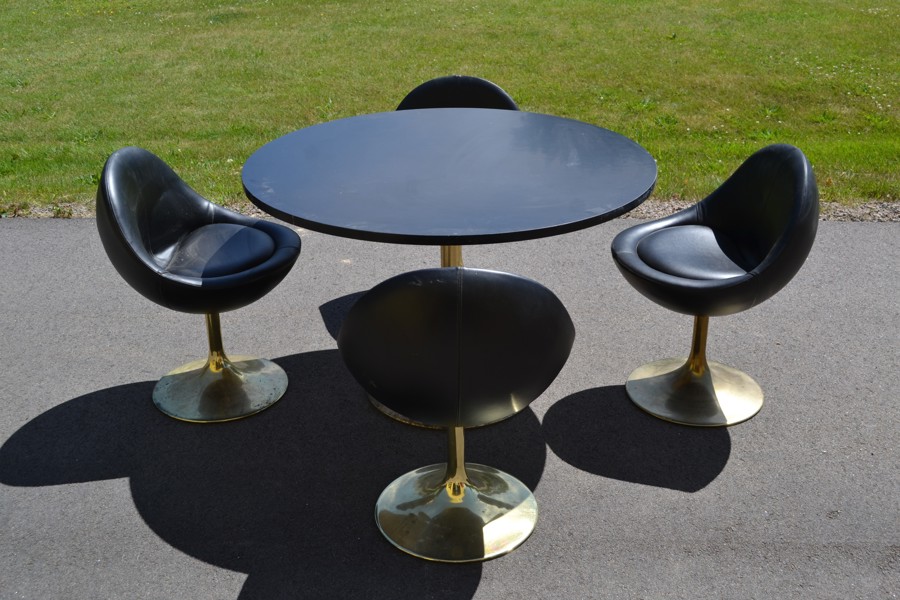 Bord & 4 stolar. "Venus", Johansson Design, Markaryd, 1970-talet.