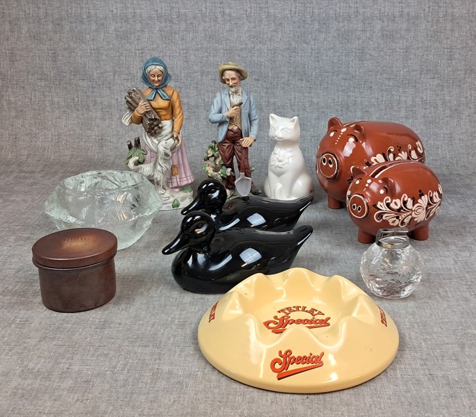 Diverse keramik & glas. Bl.a Ruba, Kosta, Raus m.m.