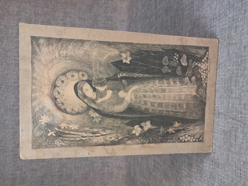 ILSE ROEMPKE. Madonna med barn. Textil tryck, signerad i trycket.