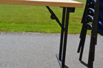 3 Fällbord & 18 staplingsbara stolar. Troligtvis AJ Produkter.