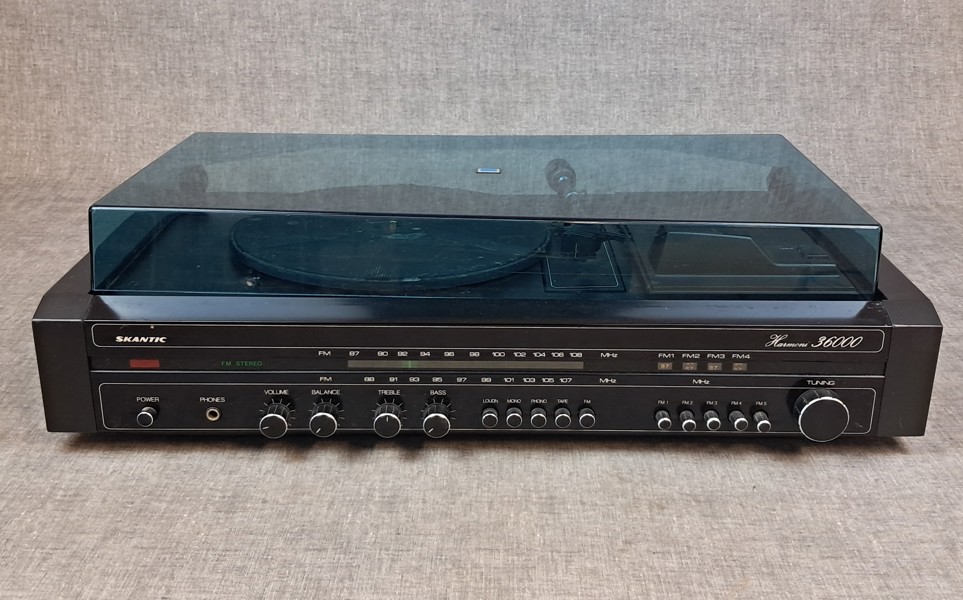 Stereo. Skantic Harmoni 36000.