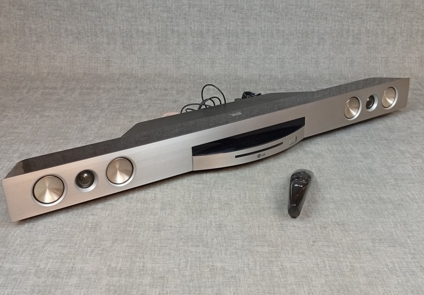 LG. 3D Network, Blu-ray, Sound bar, HLX56SN.