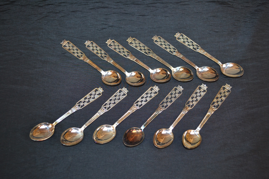 12 Teskedar. "Princess", silver, 168 gram.