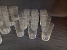 Äldre glas-servis, Kosta, 46delar, 11+11+12+12. 1930-talet.
