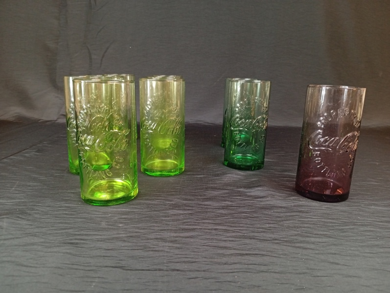 10 CocaCola glas.