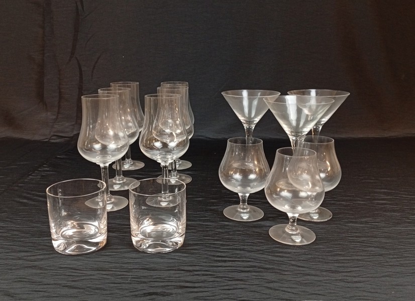 Orrefors. Diverse glas, 14 delar.