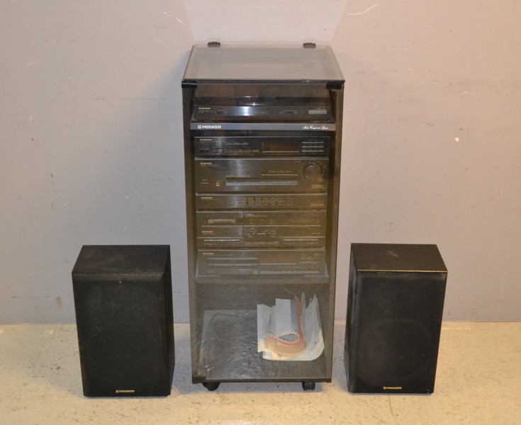 PIONEER Stereo.