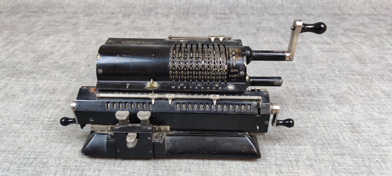 Räknesnurra, Original Odhner, Göteborg, 1900-talet.