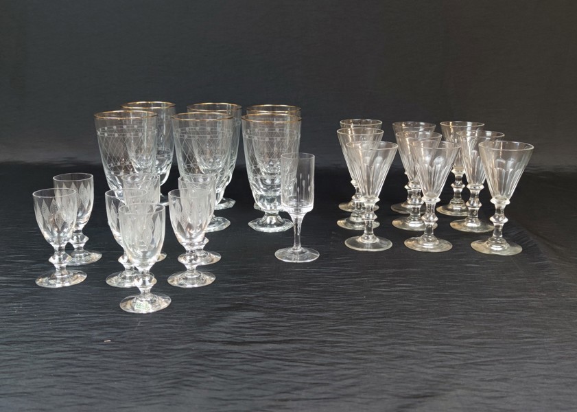 Diverse glas. Bl.a 7 Snapsglas "Kelly", Kosta m.m.