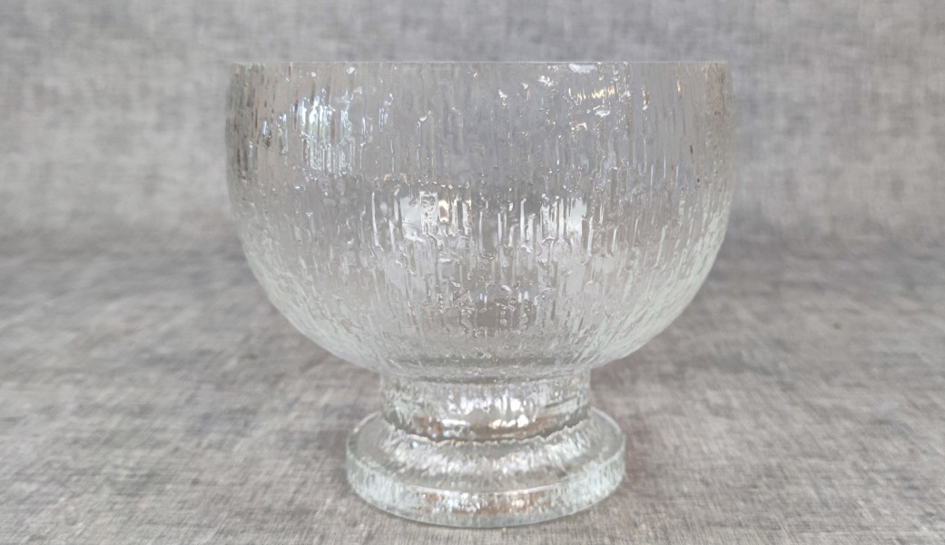 TIMO SARPANEVA. Skål, "Kekkerit", Iittala.